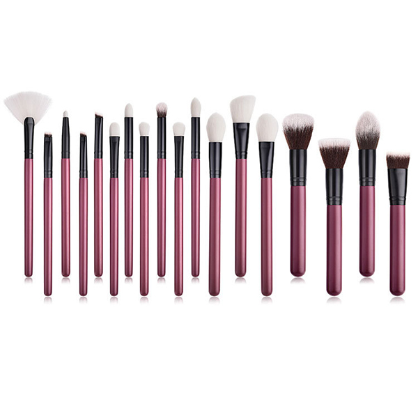 Private label 18pcs Luxury makeup brush set with synthetic hair Featured Image
