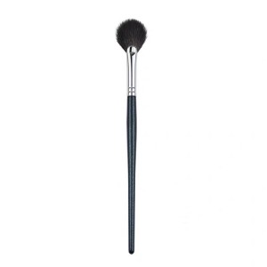 OEM Highlighter Fan Brush with synthetic hair