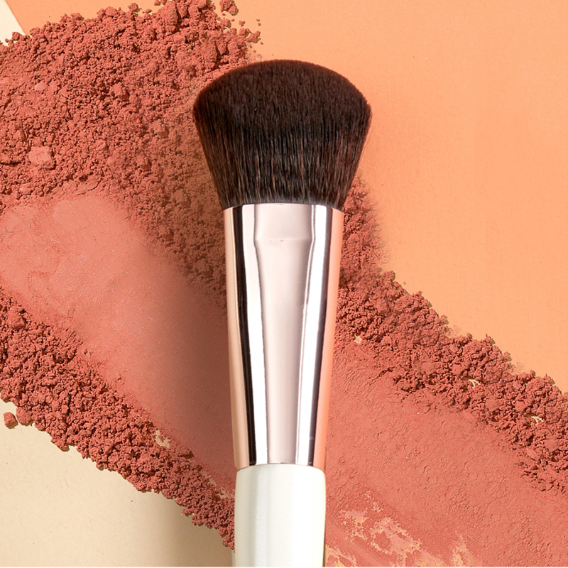 FOUNDATION BRUSH