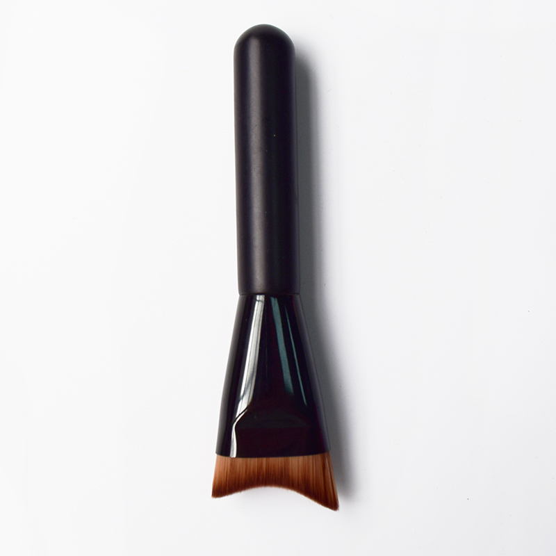 Highlighting Contouring brush