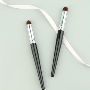Customized Wholesale Round Concealer brush Definer brushes