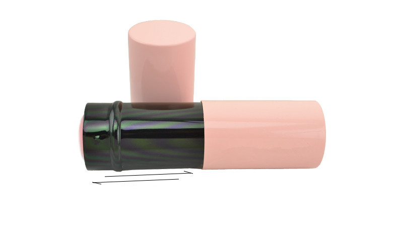 Portable retractable makeup brush