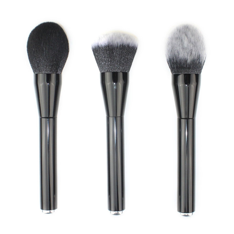 Single Angled Brush for Blush Loose Powder Contouring Wood Handle Makeup Brush Cosmetic Tools