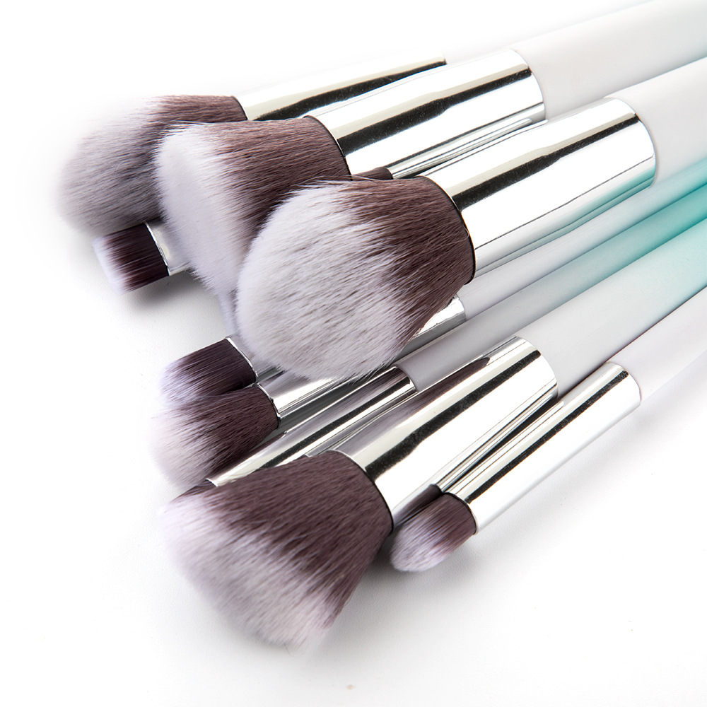 beauty brushes
