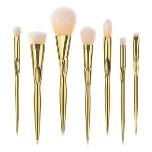 Private label OEM 7 piece metallic look makeup brush set with new design handle