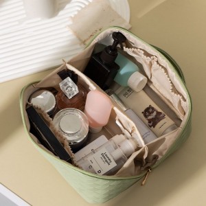 Large Capacity Travel Cosmetic Bag PU Leather Waterproof Cosmetic Case Women Portable Makeup Storage Bag