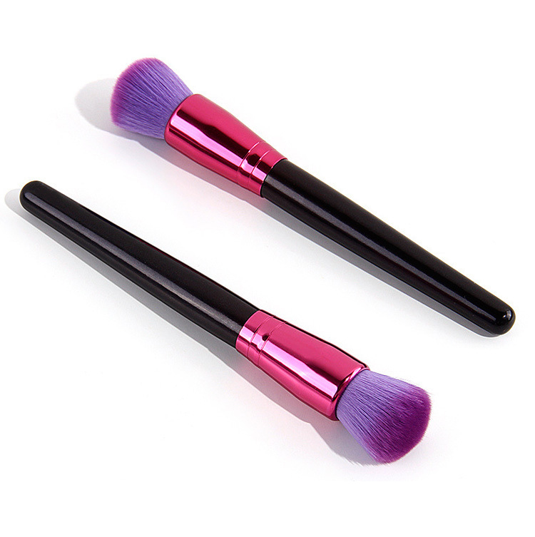 cosmetic powder brush