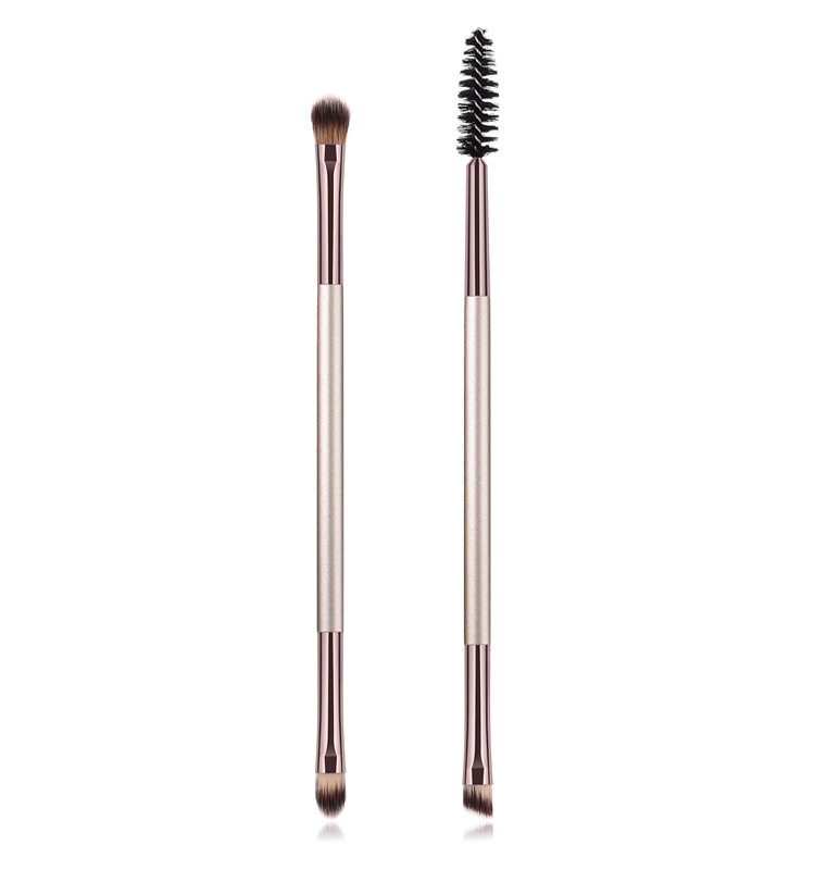 dual end concealer brush