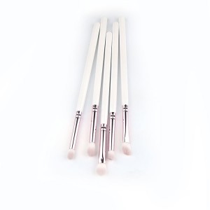 2023 New Trending Eye Makeup Brush Set 5Pcs Professional Blending Eyeshadow Brow Brush Set with Pretty Pouch Bag