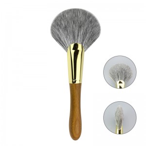 Fan Brush Face Makeup Brush Copper Ferrule Highlighting Blush Bronzer Cheekbones Brush Soft Cosmetic Tool