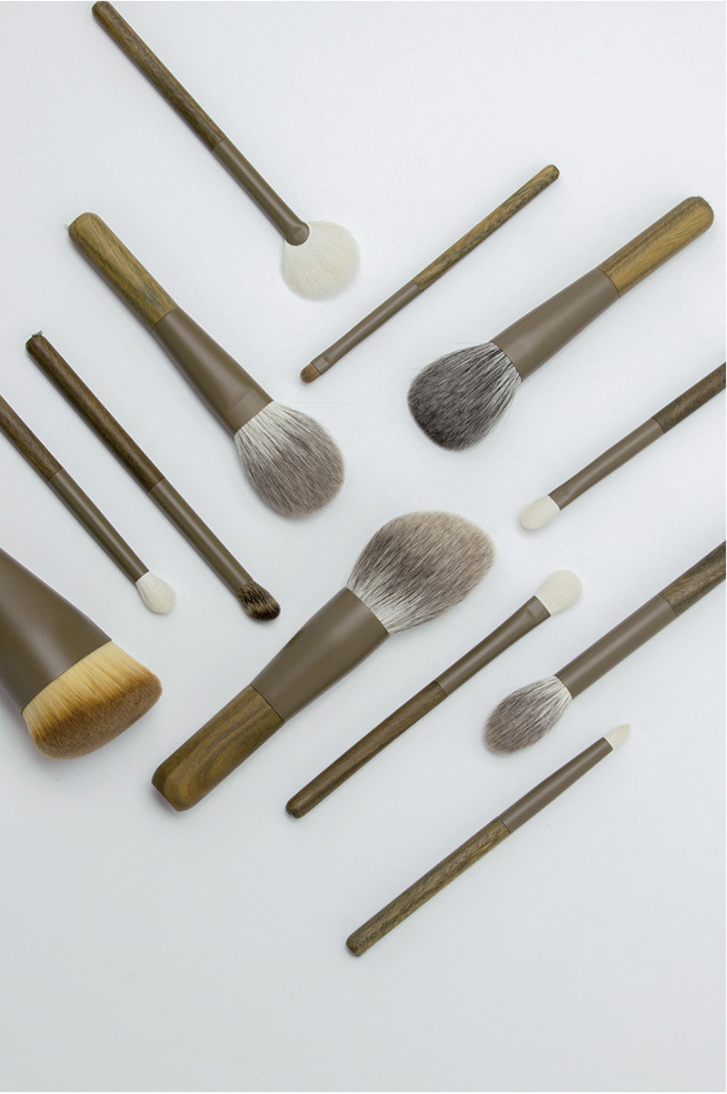 foundation brush
