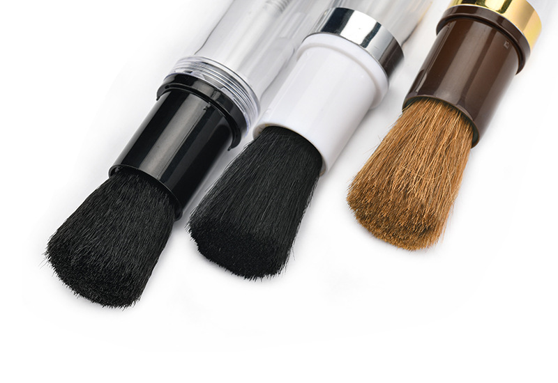 goat hair makeup brush