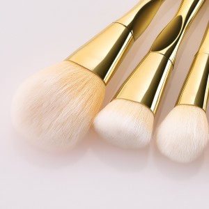 Private label OEM 7 piece metallic look makeup brush set with new design handle