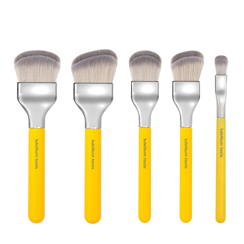 makeup brushes
