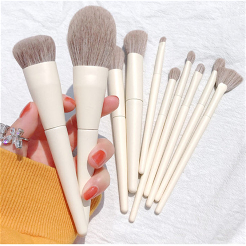 nude color makeup brush