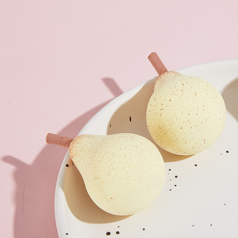 pair makeup sponge