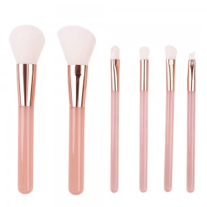 2023 Custom Logo Transparent Cosmetic Makeup Brush Set Premium Synthetic Highlighter Eyeshadow Blending Beauty Tools