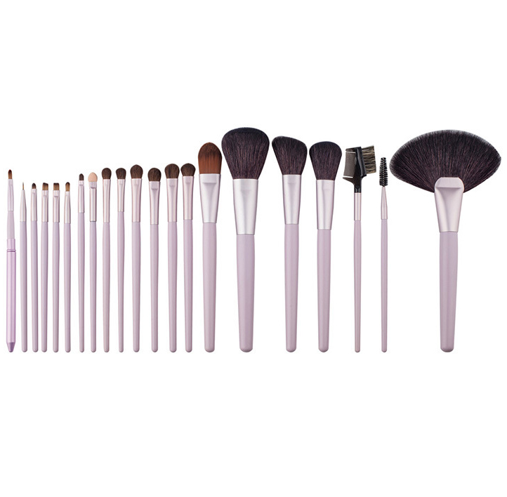 How Long Should You Replace Your Makeup Brushes