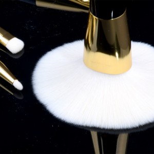 Wholesale 12 PCS High Quality Cosmetics Professional Makeup Brush Set with Bag Customized