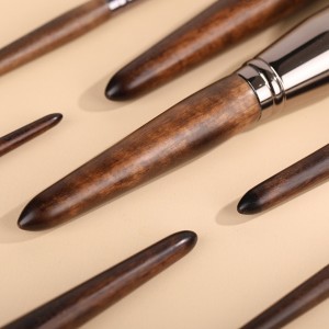 Professional OEM 16 PCS Wooden Hanld Make Up Private Label Brush Daily Makeup Kit Animal Hair