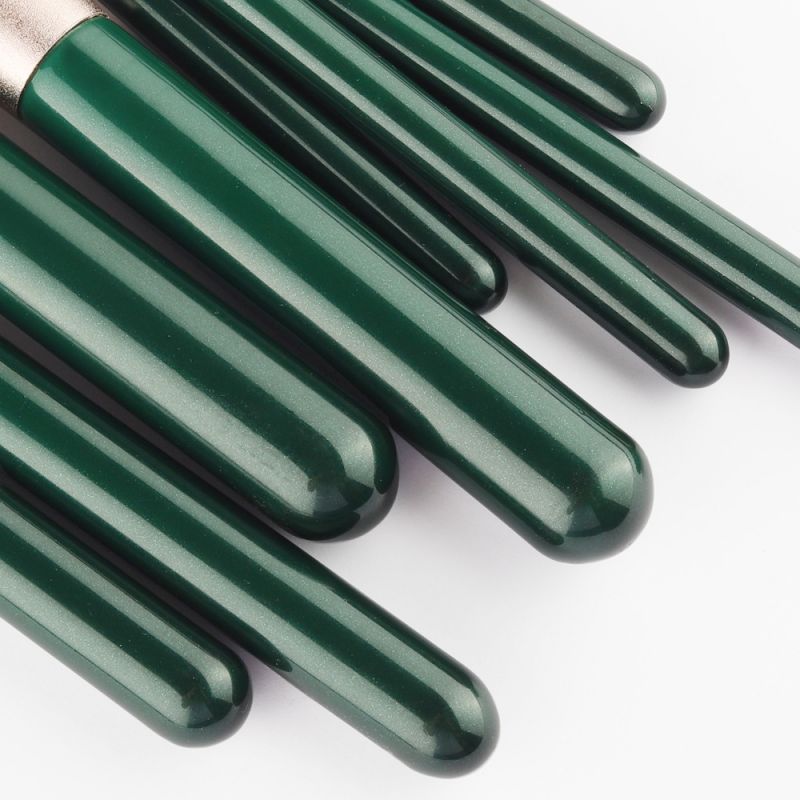 makeup brush manufacturer